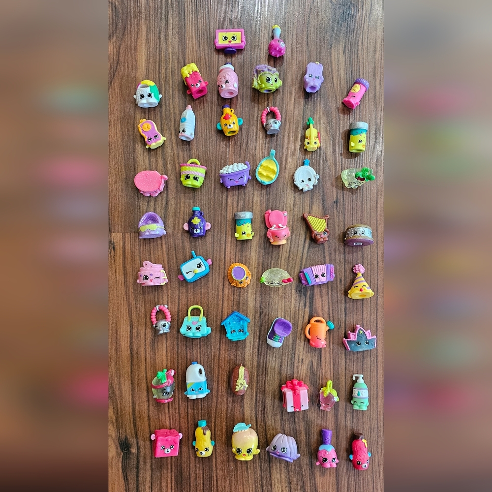 Shopkins Assorted Toys (50)